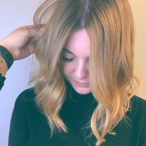 Meet your Posher, Becca